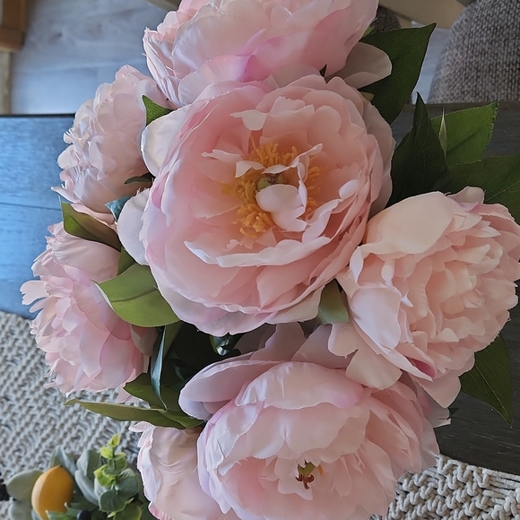 Faux Floral Arrangement - Picture 3 of 3